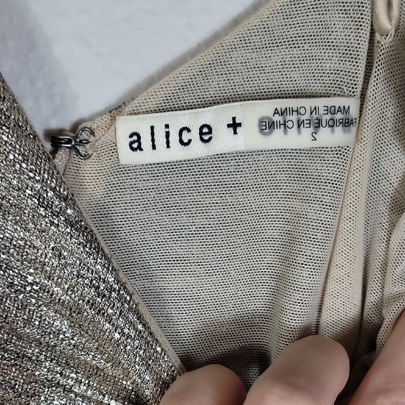 Alice + Olivia Delora Metallic Gold Midi Dress Size 2 Bodycon Cocktail Formal - Picture 8 of 16